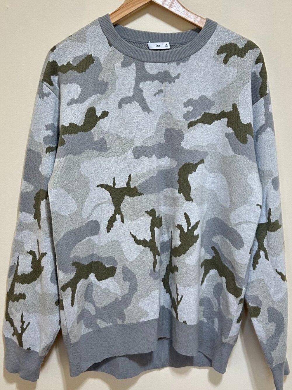 Aritzia TNA Camo Wool-Blend Crewneck Sweater Grey Size M